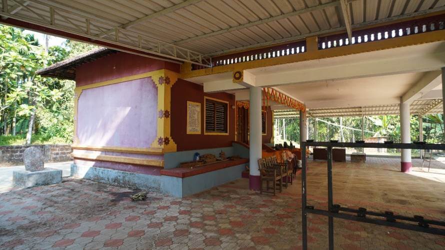 Devasa-Handelu-Garadi-9